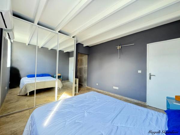 A VENDRE : MAGNIFIQUE VILLA RECENTE (2019) AVEC PISCINE & DEPENDANCE - SAINT FRANCOIS