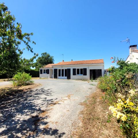 Maison Angles 4 pièce(s)