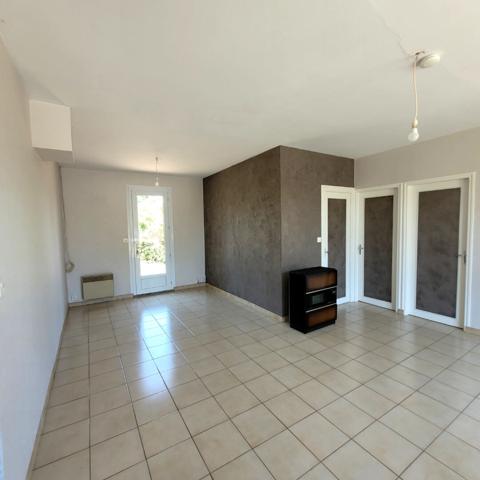 Maison Angles 4 pièce(s)