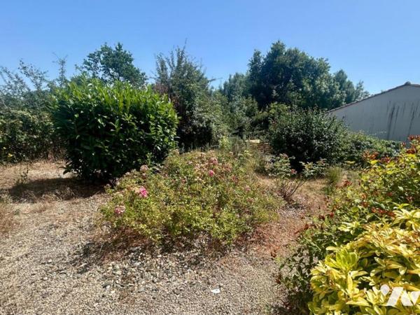 Maison de plain-pied avec 3 chambres + bureau