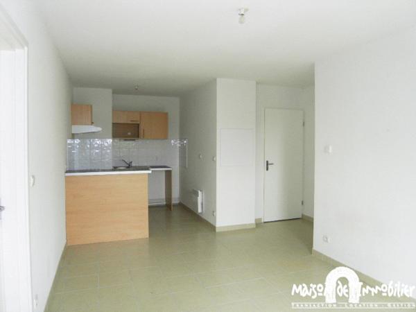 Location Appartement en résidence sécurisée - 3 pièces - 57m² - COGNAC Quartier Théâtre