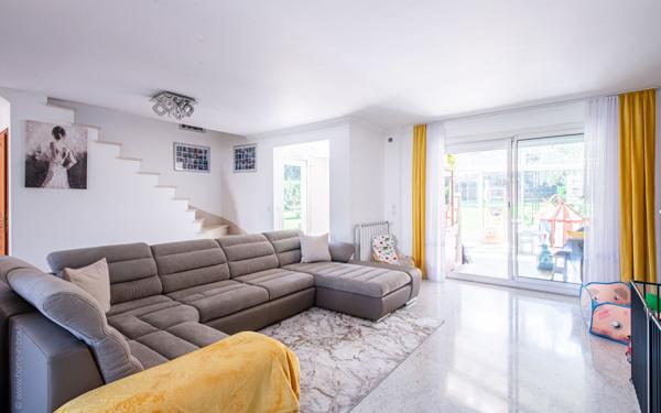 Maison à vendre    5 pièces •  Bièvres