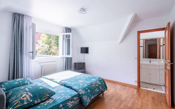 Maison à vendre    5 pièces •  Bièvres