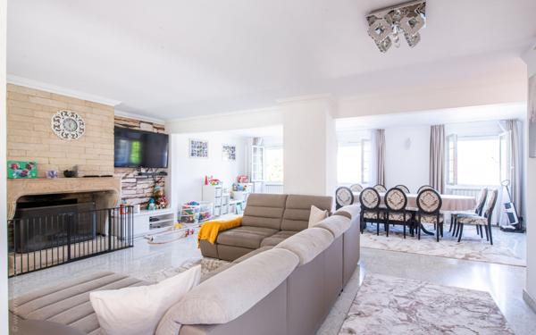 Maison à vendre    5 pièces •  Bièvres