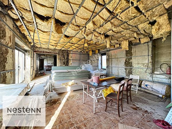 Ensemble immobilier : Maison à ROCHEFORT de 10 pièces et d'une surface de 600 m²