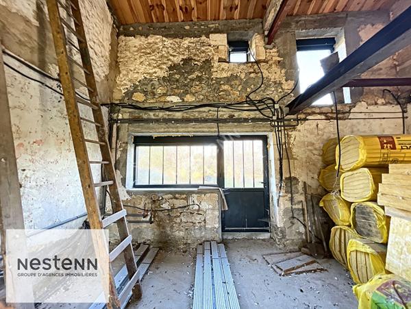 Ensemble immobilier : Maison à ROCHEFORT de 10 pièces et d'une surface de 600 m²