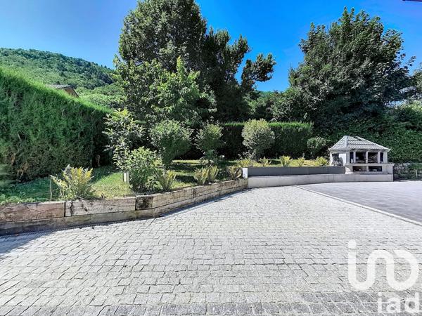 Maison à vendre 5 pièces 135 m² Monnetier-Mornex