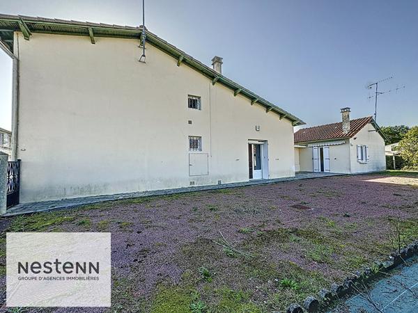 Maison Piscine et dépendances Breuillet 7 pièce(s) 165 m2