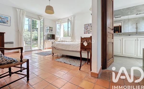 Maison à vendre 7 pièces 177 m² Le Castellet