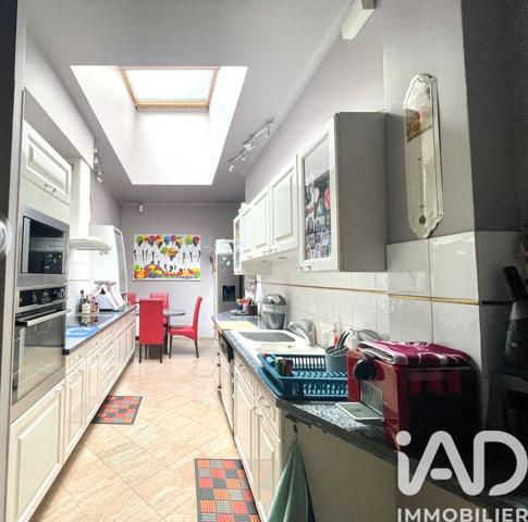 Maison à vendre 6 pièces 200 m² Asnières-sur-Seine