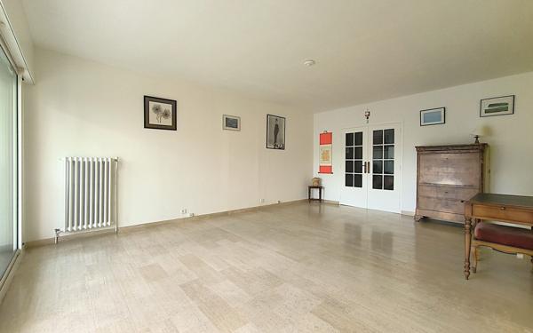 Appartement à vendre    3 pièces • 86,39 m2 Ferney-Voltaire