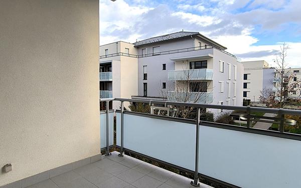 Appartement à vendre    3 pièces • 86,39 m2 Ferney-Voltaire