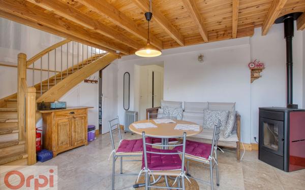 Maison à vendre    11 pièces •  Saint-Sauveur-de-Montagut