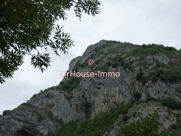 Terrain à vendre de 1 740 m²