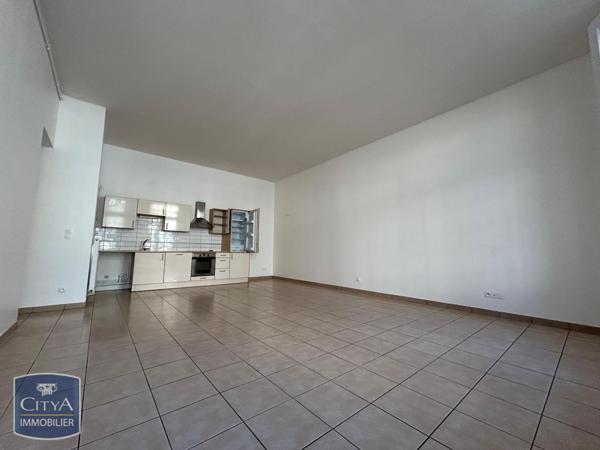 Appartement à louer 2 pièces 63.51m²