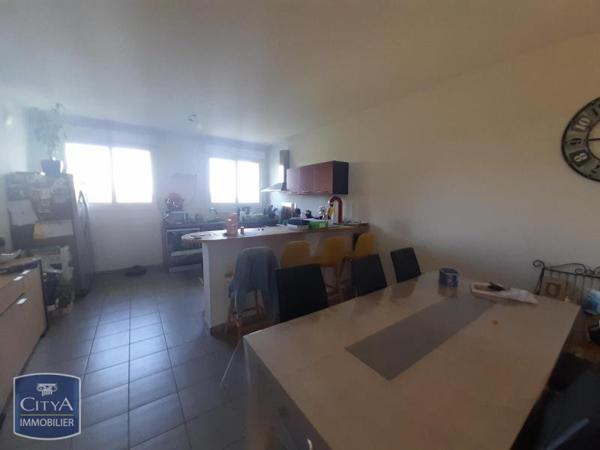 Appartement à louer 4 pièces 103.68m²