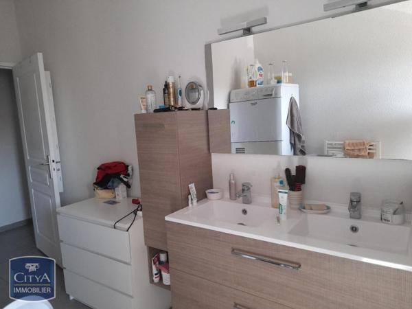 Appartement à louer 4 pièces 103.68m²