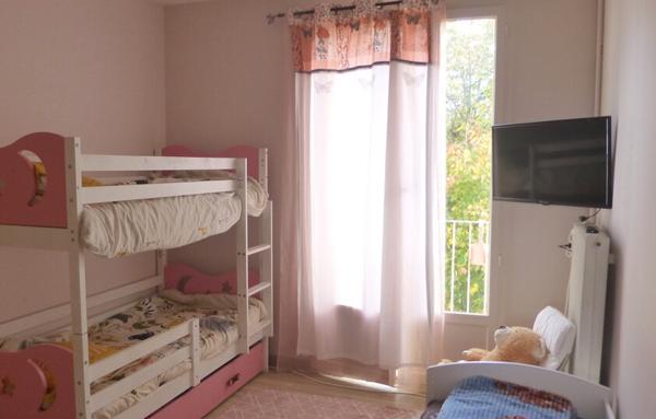 Appartement T3 avec garage et commerces de proximité