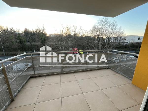 Location Appartement 3 pièces 56.54 m² - 246 AVENUE DE LA REPUBLIQUE - RESIDENCE URBANIA Villefontaine 38090