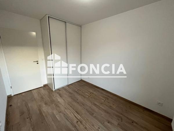 Location Appartement 3 pièces 56.54 m² - 246 AVENUE DE LA REPUBLIQUE - RESIDENCE URBANIA Villefontaine 38090