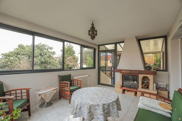 Maison 8 pièces 211 m2