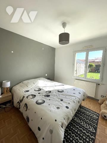 A VENDRE - REZE - Océane - Maison de plain-pied d'env 84.48m² avec garage sur 700m² de terrain.