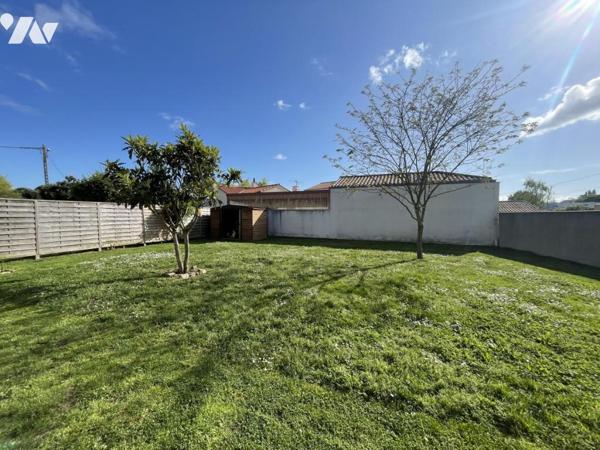 A VENDRE - REZE - Océane - Maison de plain-pied d'env 84.48m² avec garage sur 700m² de terrain.