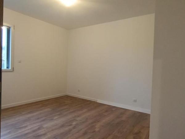 Maison  5 pièce(s) 99.9 m2