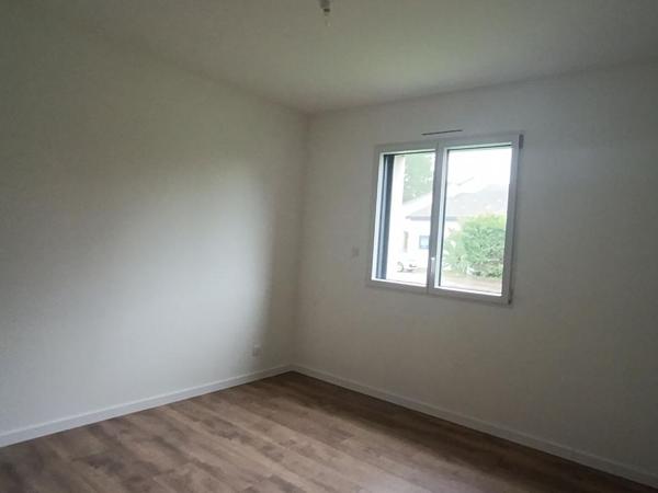 Maison  5 pièce(s) 99.9 m2