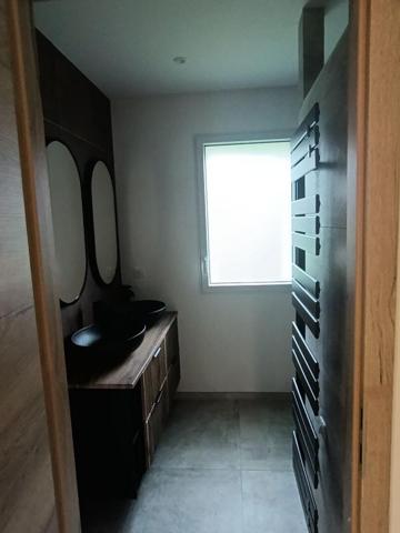 Maison  5 pièce(s) 99.9 m2