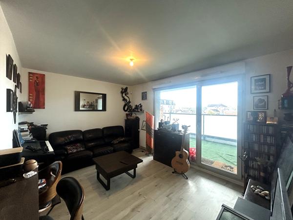 BEZONS _ Appartement 3 pièces 68 m2 €275 000 ** - Référence 4470