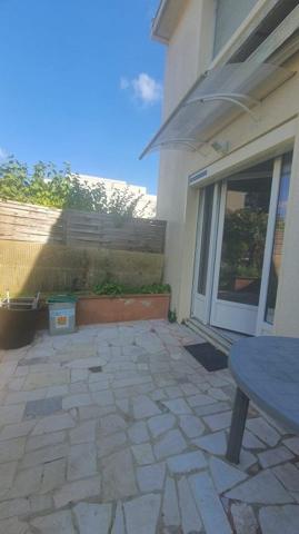 Maison Chenove 71 m²