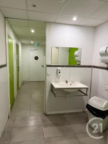 à vendre  800 m2 LES MUREAUX - 78