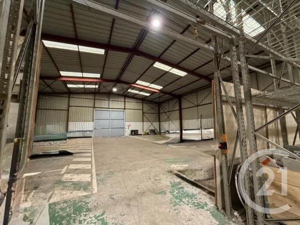 à vendre  800 m2 LES MUREAUX - 78