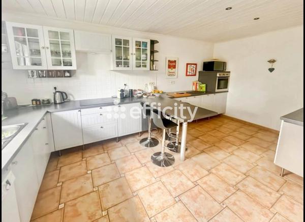 Maison 5 pièces - 160 m² Exclusivité efficity