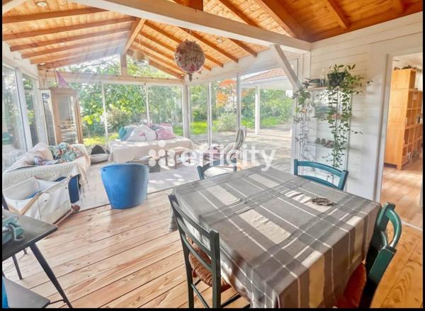 Maison 5 pièces - 160 m² Exclusivité efficity