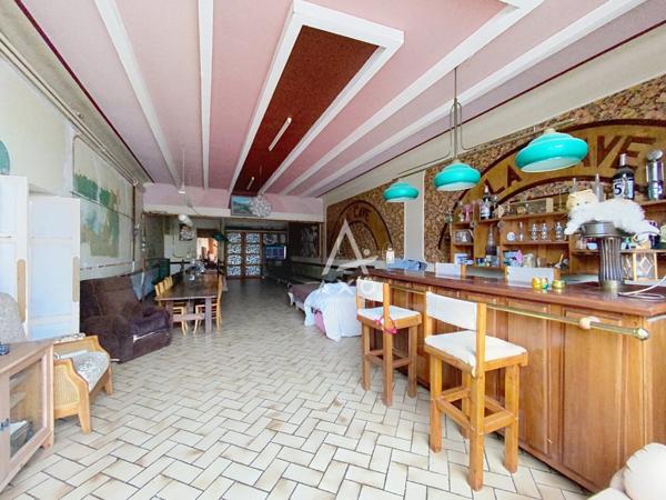 Proche FAYL-BILLOT (54) - Immeuble maison 15 pièces à rénover