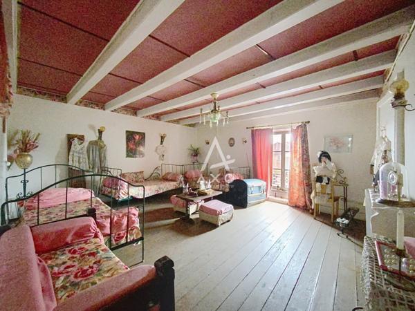 Proche FAYL-BILLOT (54) - Immeuble maison 15 pièces à rénover