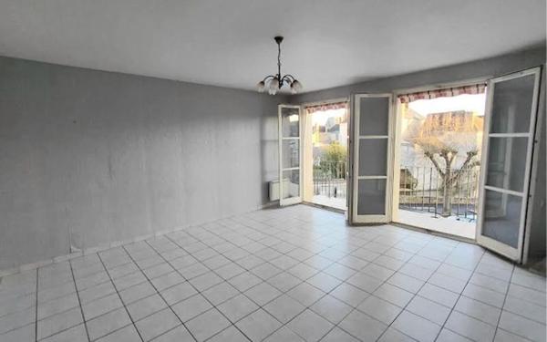 Appartement à vendre    3 pièces • 68,79 m2 Nemours