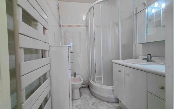 Appartement à vendre    3 pièces • 68,79 m2 Nemours