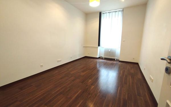 Appartement à vendre    5 pièces • 157,10 m2 Strasbourg