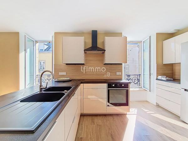 Appartement T3 de 85 m2 à Douarnenez 29100