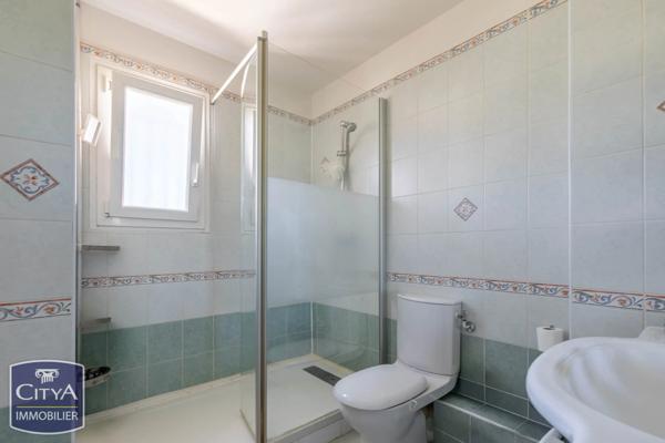 Maison à vendre 5 pièces 102.55m² Sanary-sur-Mer (83110)