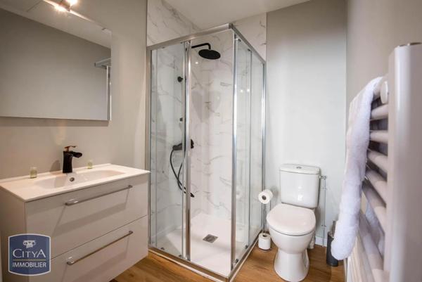 Immeuble à vendre 200m²