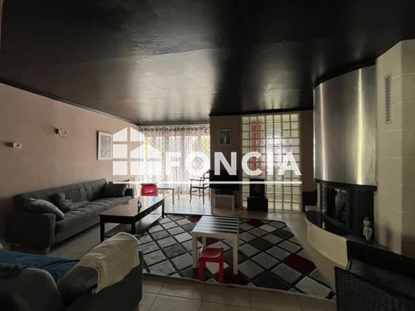 Location Maison 8 pièces 249.8 m² - Poce-sur-cisse 37530