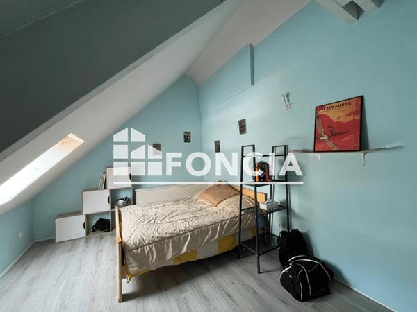 Location Maison 8 pièces 249.8 m² - Poce-sur-cisse 37530