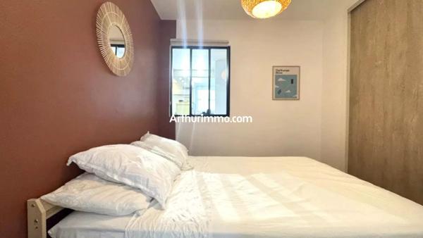 Vente                                                      Appartement
                        
                     2 pièces                      65 m2                     à Draguignan