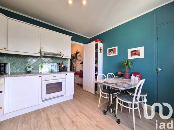 Apartment for sale 3 rooms 62 m² Évry