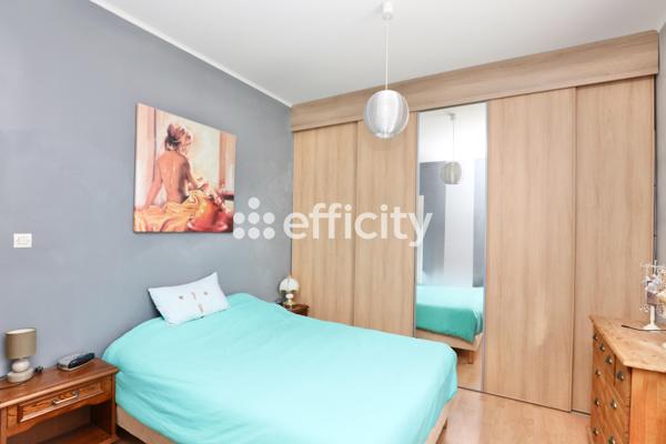 Maison 6 pièces - 140 m² Exclusivité efficity