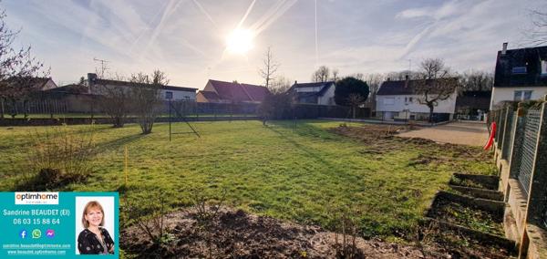 Terrain 450m2 à Lèves